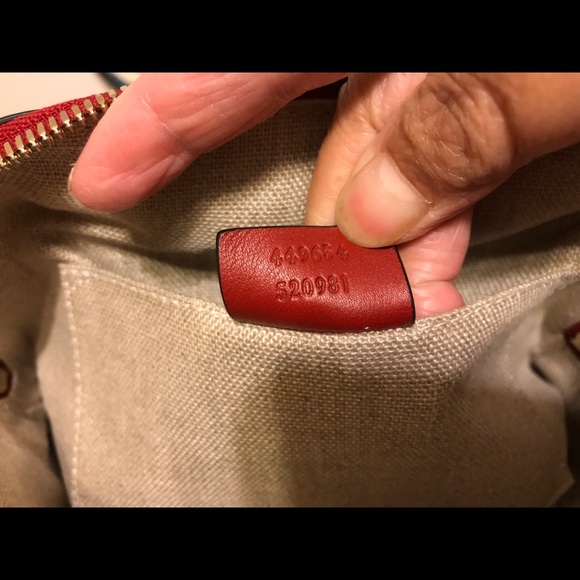 Gucci MicroGuccisima Dome - Picture 3 of 8